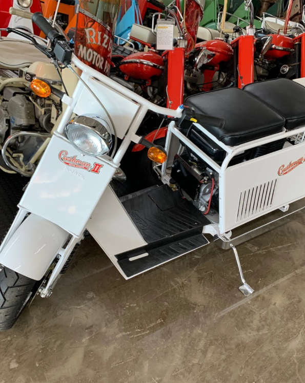 NEW Cushman 2 2021 with Deluxe Seat and Bumpers